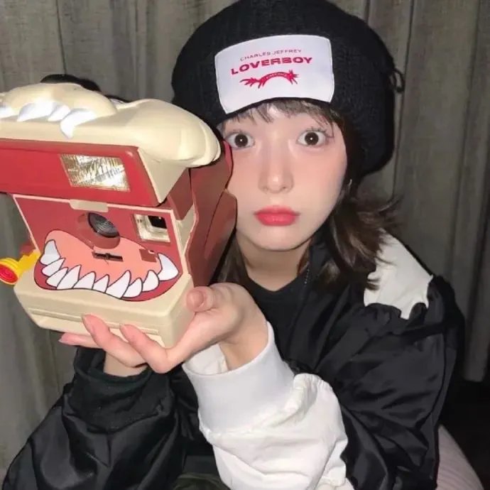 畸人艳迹